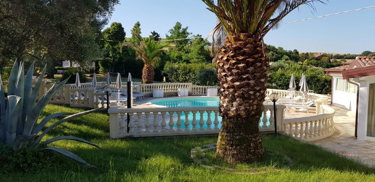 Country House Resort Villa Giardino Degli Eventi Fano Exterior foto
